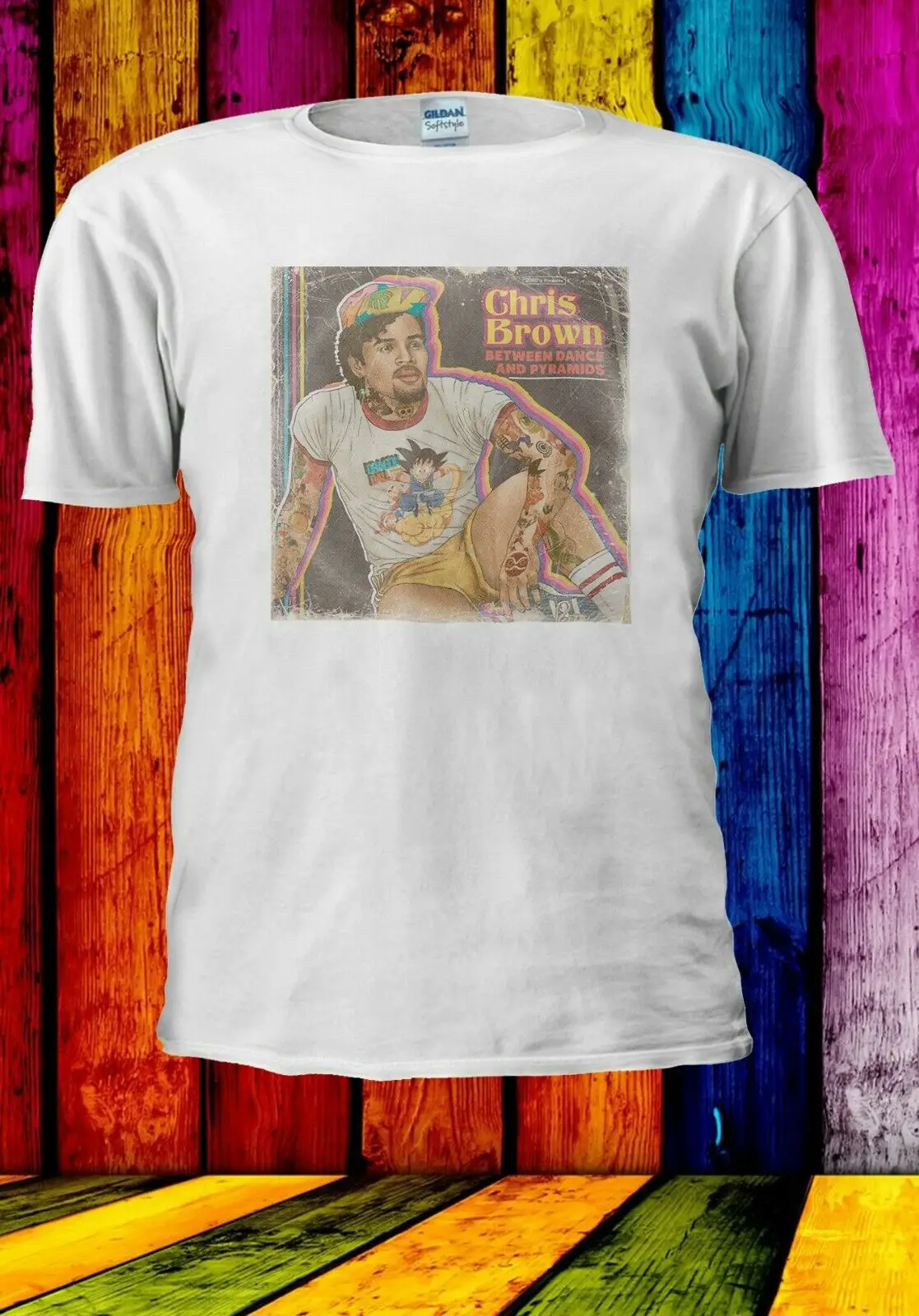 Ретро 80s альбом Криса коричневого между танцами пирамиды Мужская футболка