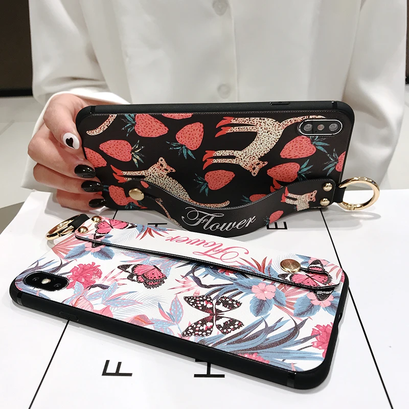 

Wrist Strap Butterfly TPU Phone Holder Case for Iphone 11 12 Pro Max 7 8 Plus 12mini X XS XR Hand Band Animal Cat Rabbit Cover