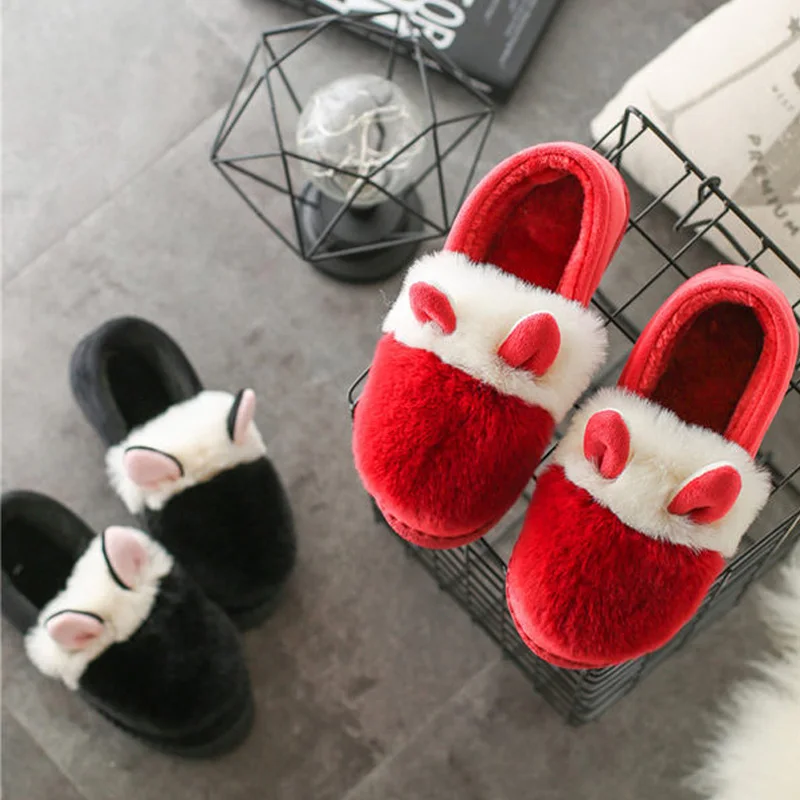 Осенне зимние женские тапочки с толстой подошвой милые пушистые для дома теплая