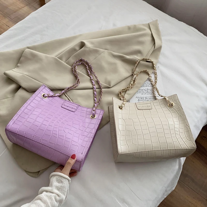 

Crocodile Pattern Large Capacity Women Shoulder Messenger Bag Fashion PU Leather Luxury Travel Leisure Handbag