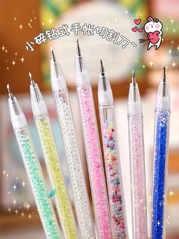 Милый милый маленький нож для рисования в виде пузырьков коробке резки бумаги