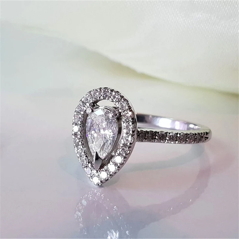 

Lab Grow Diamond 14k White Gold 1.0ct Pear Sharp Cut Moissanite Wedding Engagement Ring for Women