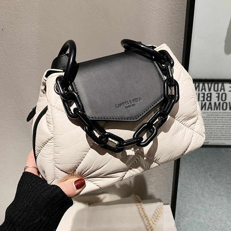 

Casual Lingge Nylon Padded Women Shoulder Crossbody Bag Designer Acrylic Chains Handbags Quilted Saddle Small Female Purses 2022