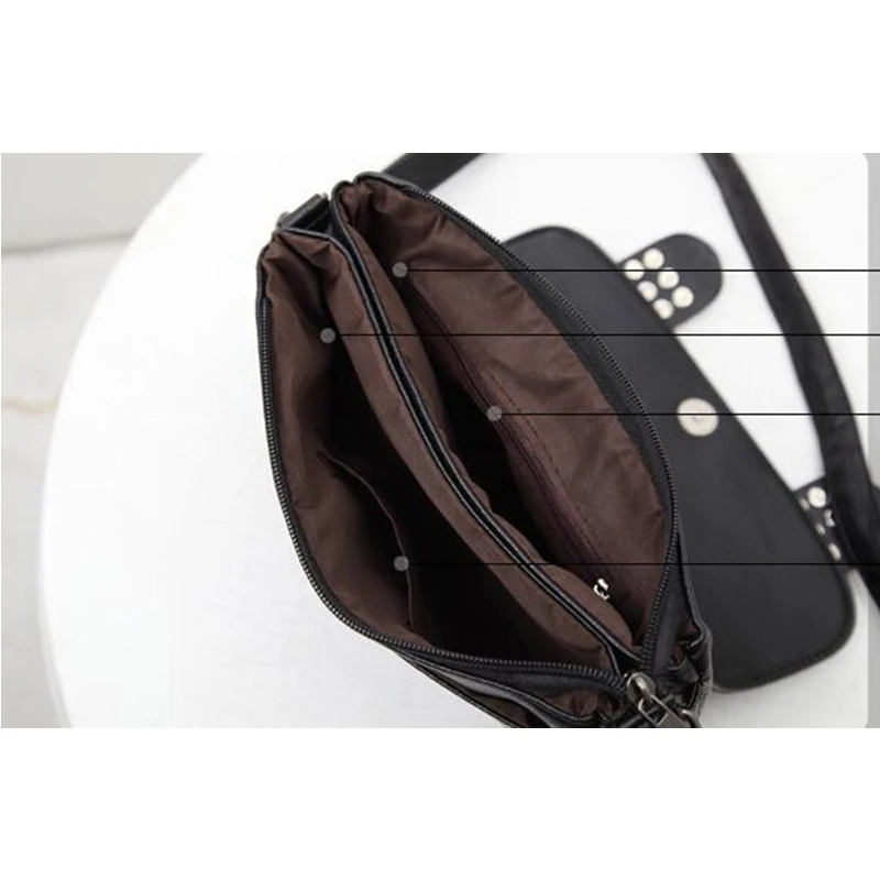 

Women Black Leather Messenger Bags Fashion Vintage Messenger Cool Skull Rivets Shoulder Bags sac a main bolsa