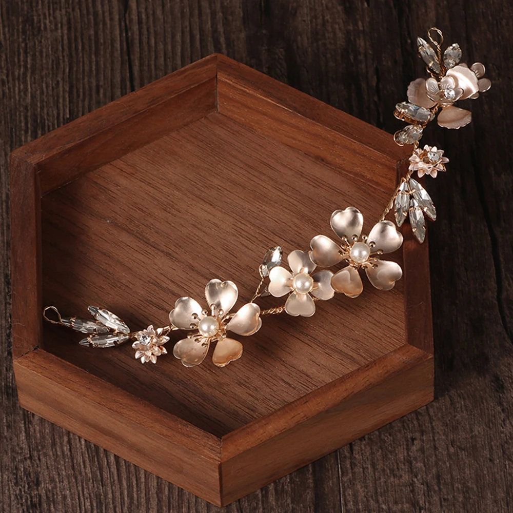 

YOUYOU BRIDE Luxury Bridal Sweet Flower Shape Hair Vine Crown Crystal Hairband Fresh Headpeice Wedding Hair Jewelry Accessories