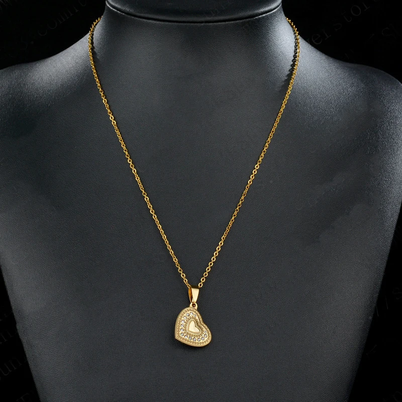 Роскошное серебряное ожерелье с кулоном в форме сердца из кубического циркония