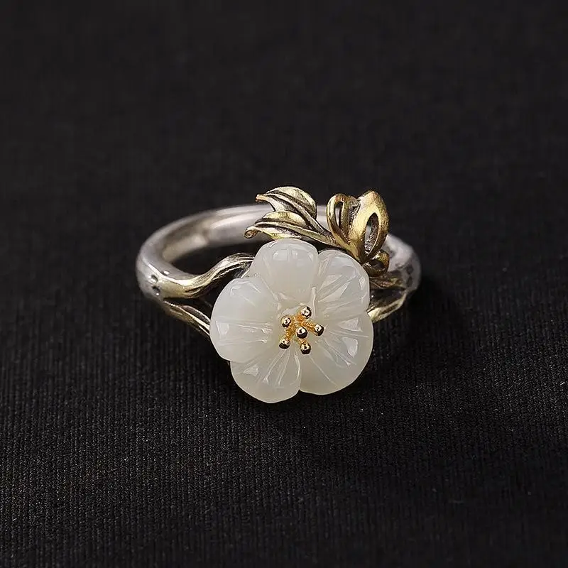 

Hetian Jade Ring Women's S925 Sterling Silver Retro Fashion Elegance Ethnic Style White Jade Offset Spanner Silver Ring