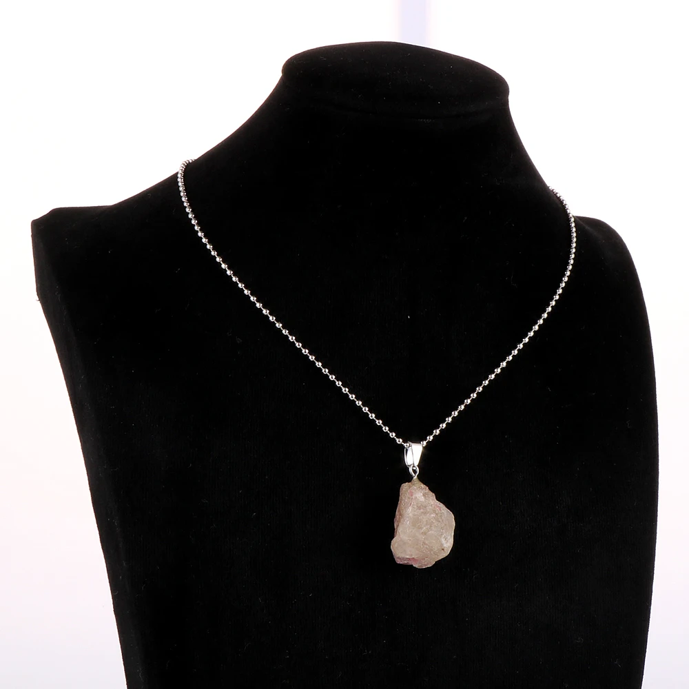 Женское и мужское ожерелье с натуральным турмалиновым неровным кулоном