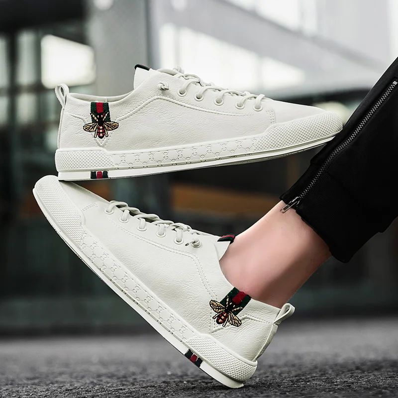 

2021 Spring Fashion Men's Must Dazzle Men's Versatile Four Seasons Small White Shoes, Animal Pattern Super Light Casual Shoes