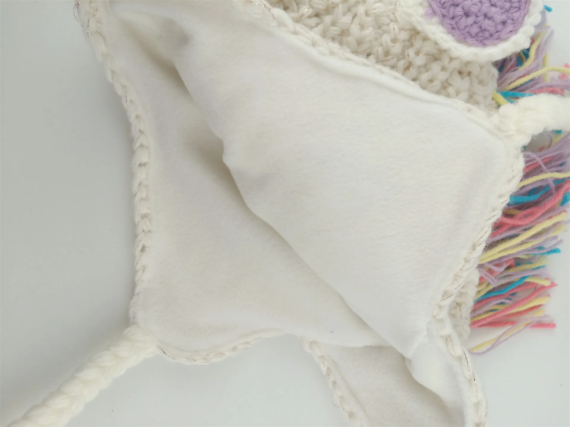 

2021 Autumn And Winter Hand-made One-horned Dinosaur Modeling Children's Baby Boy Knitted Wool Hat Ear Protection Hat