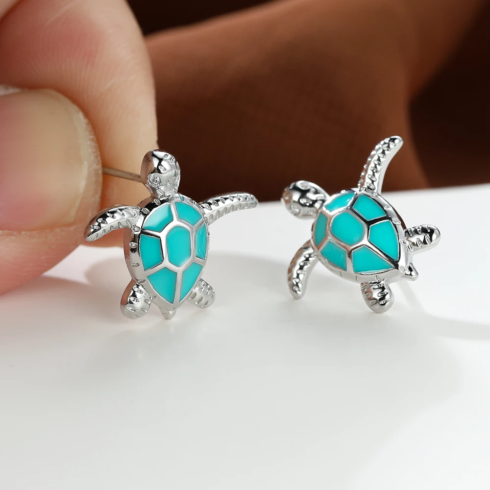 

Dainty Cute Green Opal Turtle Stud Earrings for Women Simple Korean Silver Animal Earrings Mom Birthday Festival Jewelry Gift