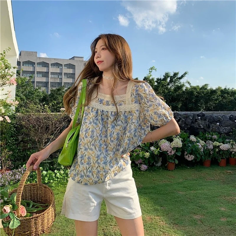 

Korejepo Women Shirts 2021 Summer Korean Chic Girls Sweet Temperament Square Neck Floral Short-Sleeved Chiffon Baby Blouses