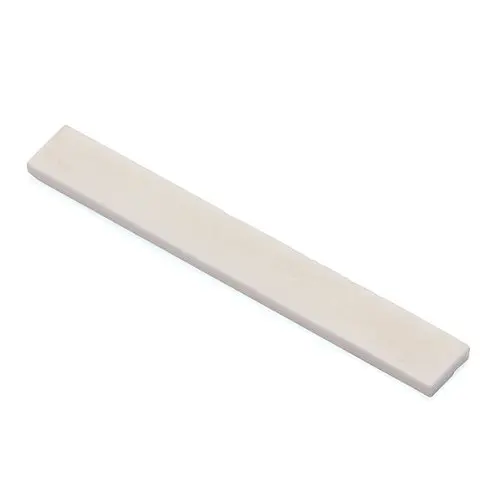 

Classic saddle pin bridge for Spanish guitar chord