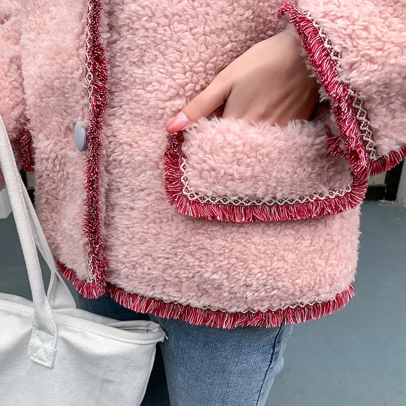 

Women Autumn Winter New Fashion Hit Color Lamb Wool Warm Fur Leather Female Elegant Casual Brand Coat Ladies Sweet Coats ML779