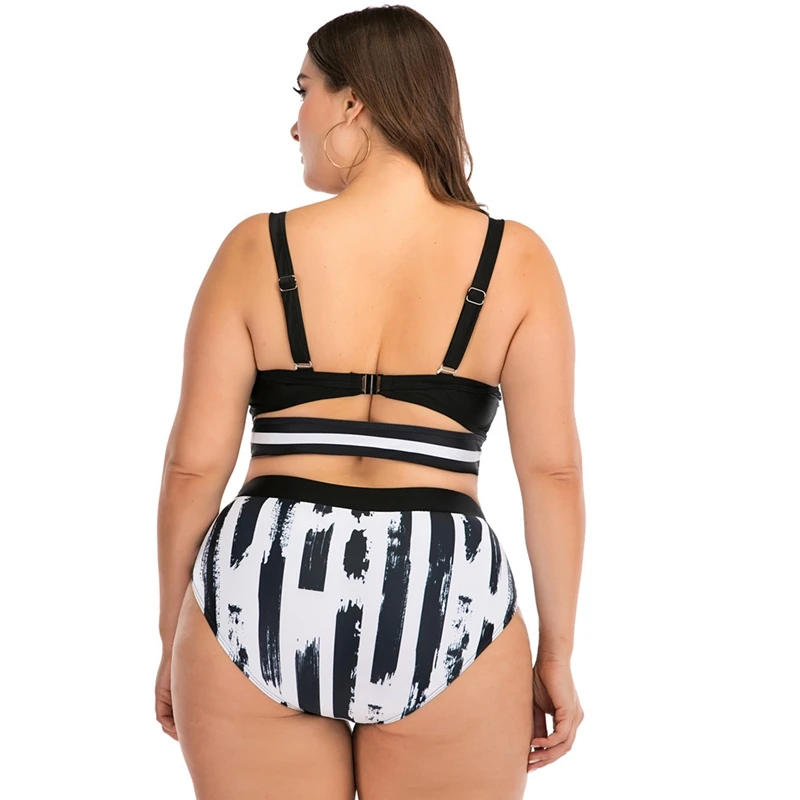 Женский купальник большого размера в полоску с открытой спиной танкини