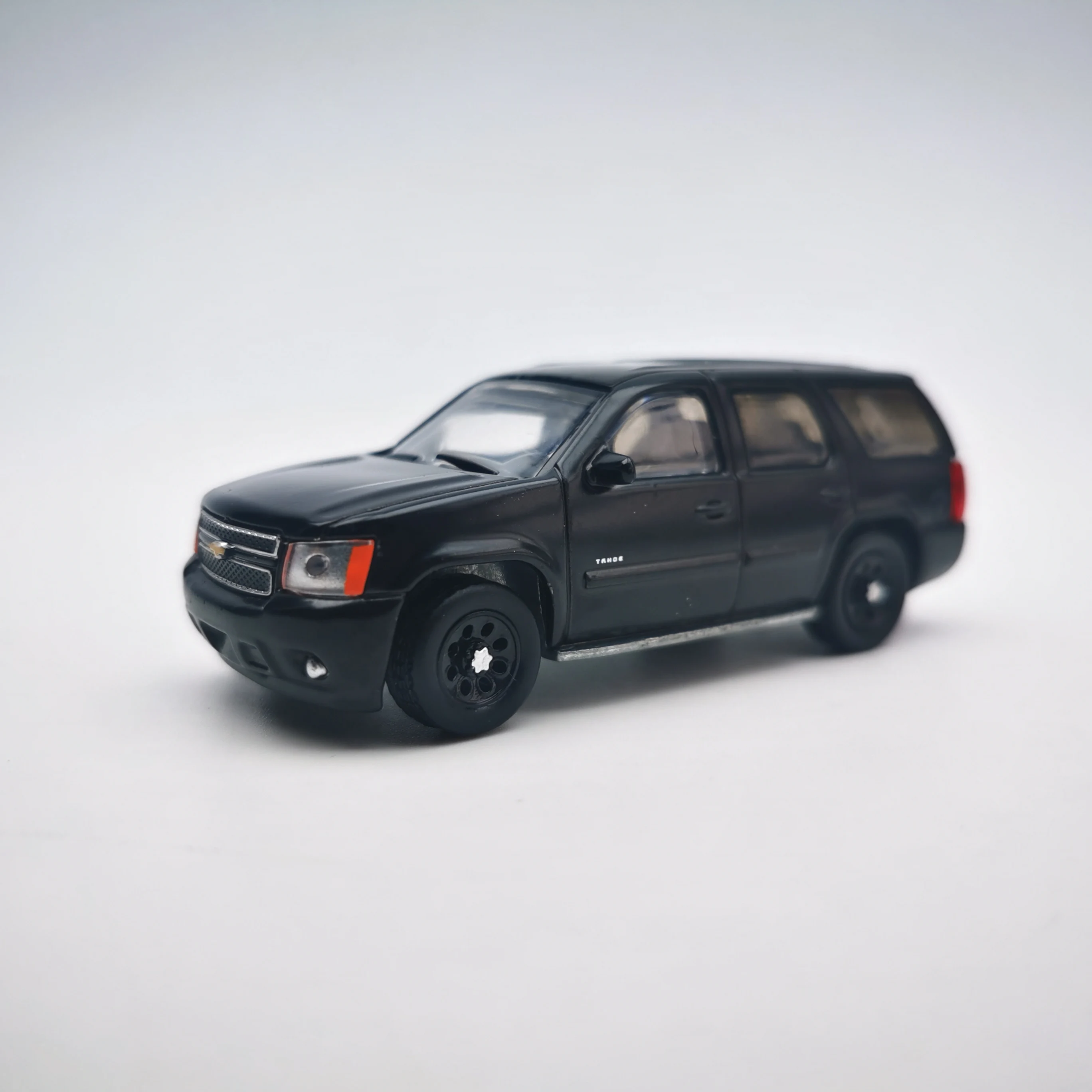 

596 model 1/64 Chevrolet Tower River Chicago Police Department Plainclothes black car Metal Diecast Model Cars Kids Toys