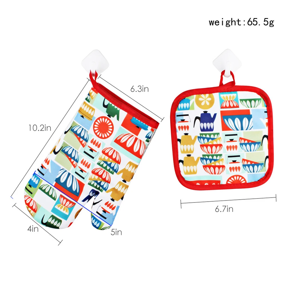 

2Pcs/Set Hot Oven Mitts Baking Anti-Hot Gloves Pad Oven Microwave Insulation Mat Baking Kitchen Tools Christmas Decoration