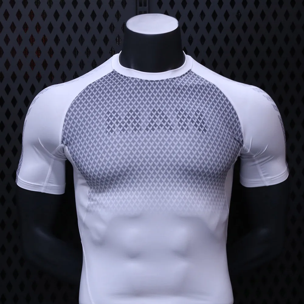 2021 New T Shirt Training Men Short Sleeve Compression Men T-Shirts Muscle Shirts Slim Male Gyms Running Fitness Sports T Shirt