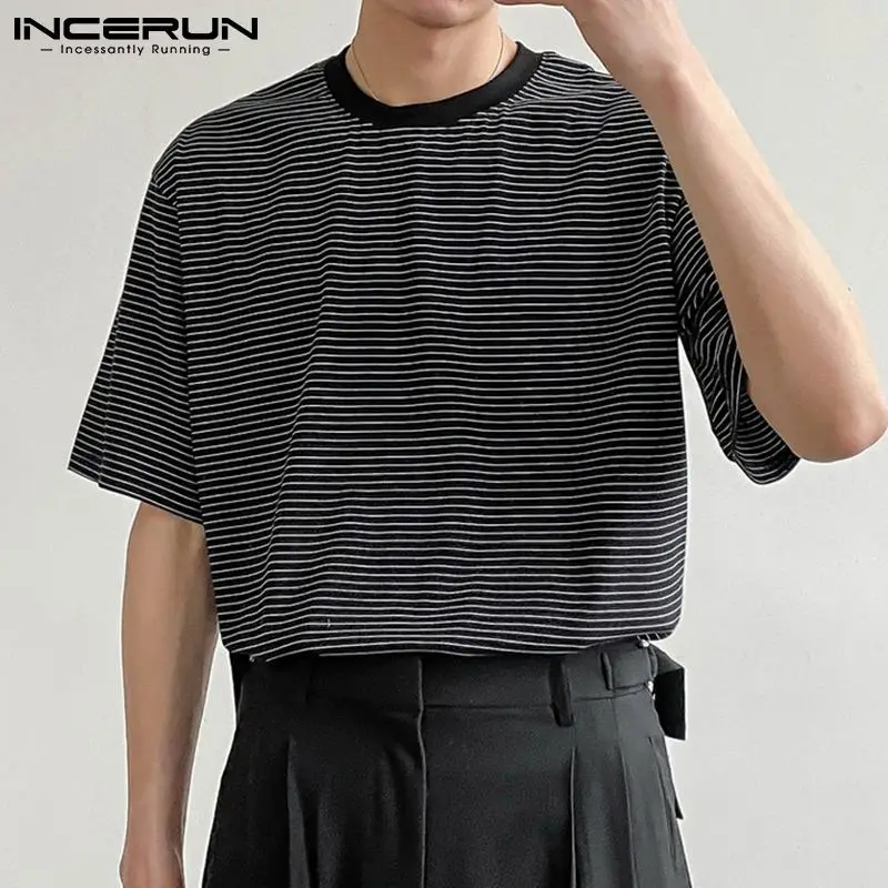 

Летняя полосатая Мужская футболка с круглым вырезом, дышащая уличная одежда с коротким рукавом, повседневные топы, 2021, повседневная мужская...