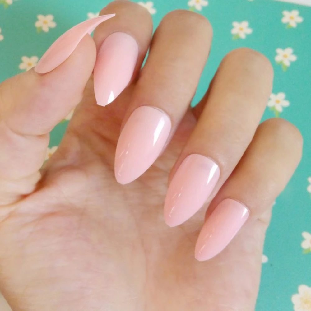 

24Pcs Sexy Red Short Stiletto False Nails Sharp Press On Artificial Fake Nails DIY Lady Finger Tips For Design Manicure Material