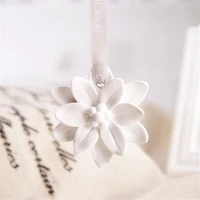 beautiful interior fragrance auto rearview mirror car accessories plaster flower hanging ornament pendant for car