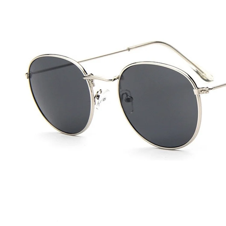 

Korean Dongdaemun Oval Ins Hot Sunglasses Women's Retro Internet Hot Couple Polarized Glasses