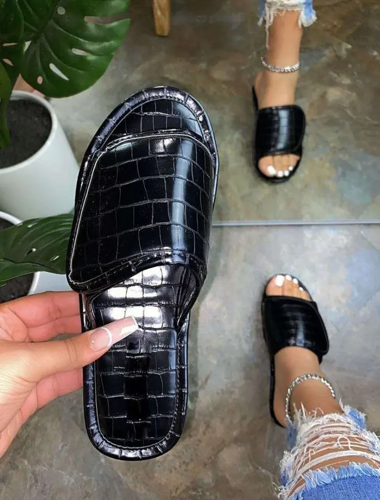 

Large women's shoes Velcro low heel casual sandals women's 35-43