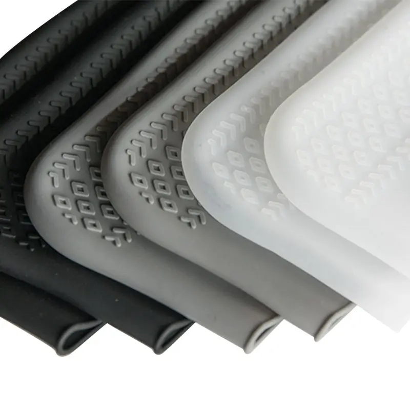 

Silicone Shoe Covers Waterproof Overshoes Reusable Slip Resistant Rain Shoe Cases for Men Women