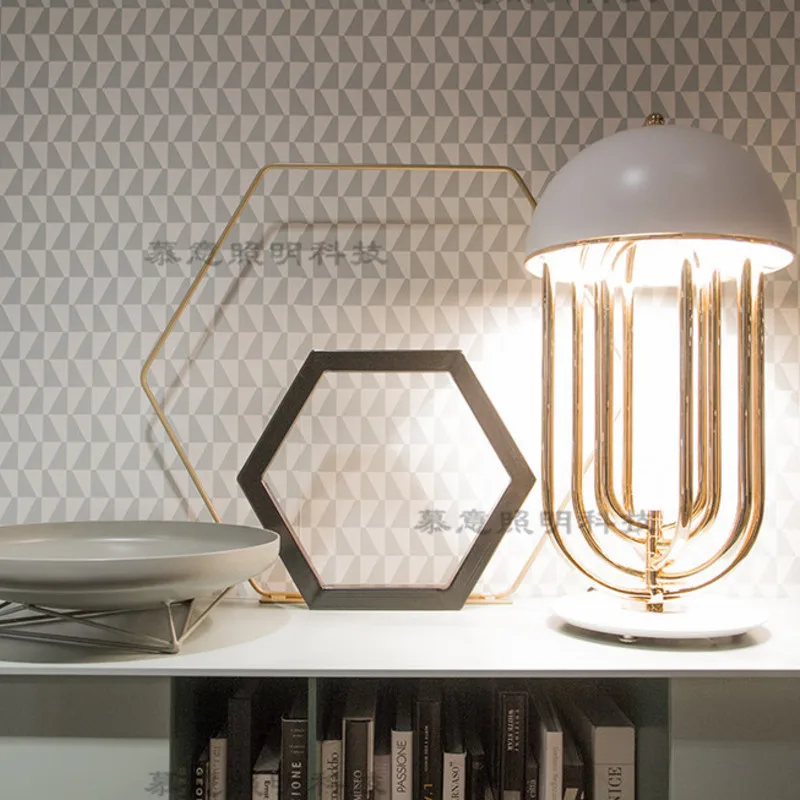 Современные новые черные светодиодные настольные лампы для спальни