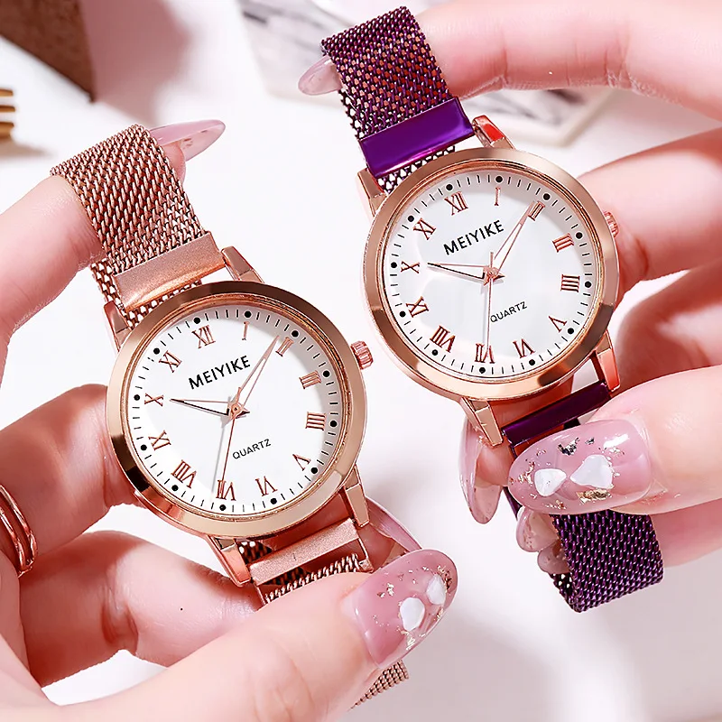 Женские кварцевые часы с римскими цифрами простые наручные магнитным ремешком