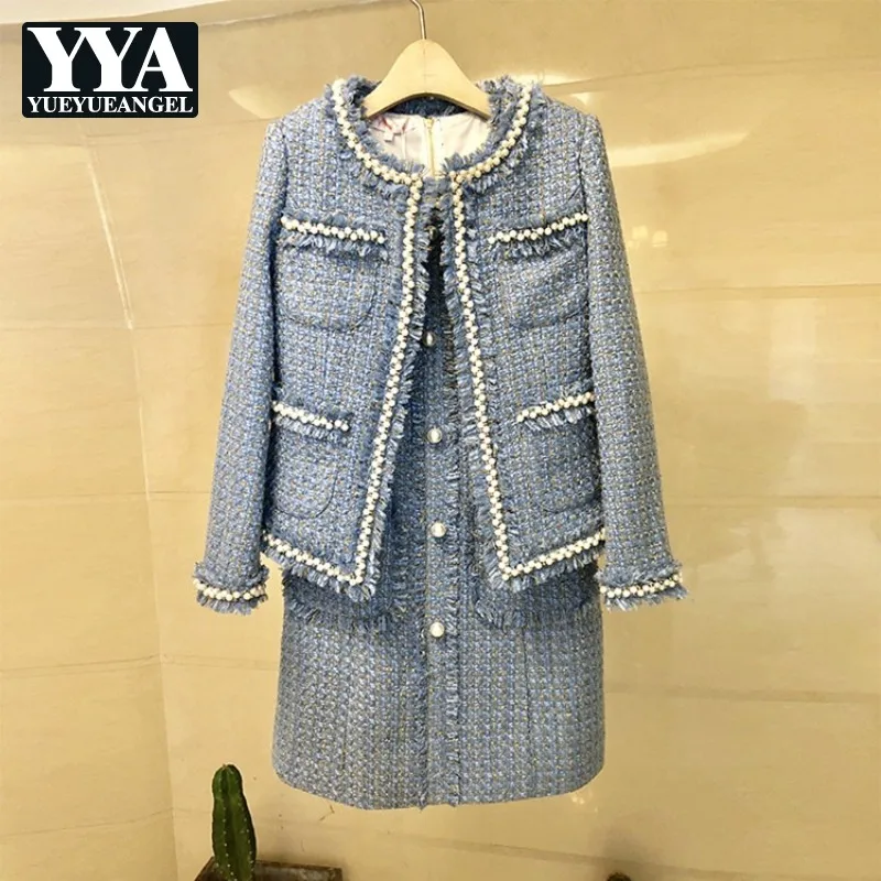 Женское твидовое платье без рукавов комплект из двух предметов облегающий