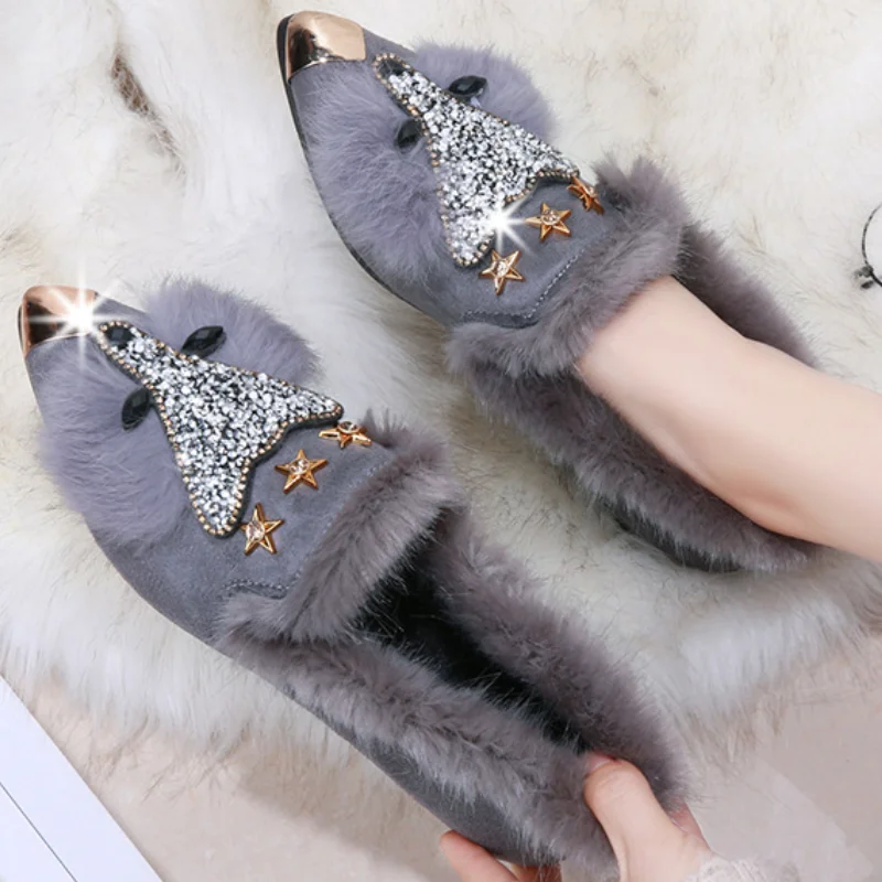 

Лоферы женские на плоской подошве, металлический заостренный носок, блестящая меховая обувь, легкие лоферы, без застежки, для вождения, низк...