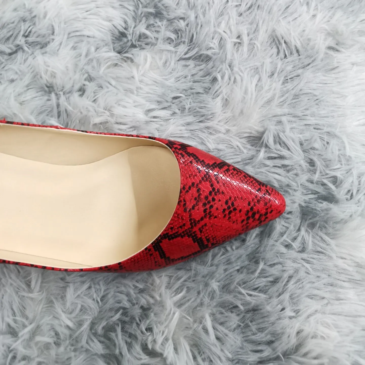 

13 Style 2021 New Classic Sexy Pointed Toe 9cm mid High Heels Women Pumps Faux Suede Black red Office Party Wedding Shoes Plus