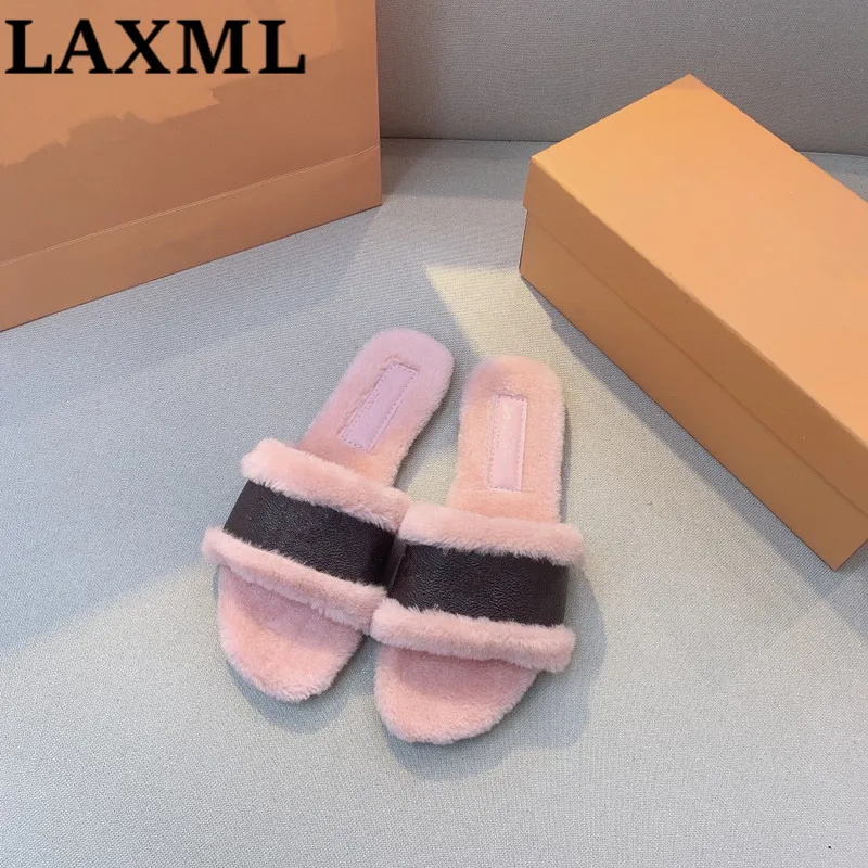 

Высококачественные дизайнерские брендовые модные тапочки LAXML, женские уличные теплые классические плюшевые тапочки, лидер продаж, новая же...