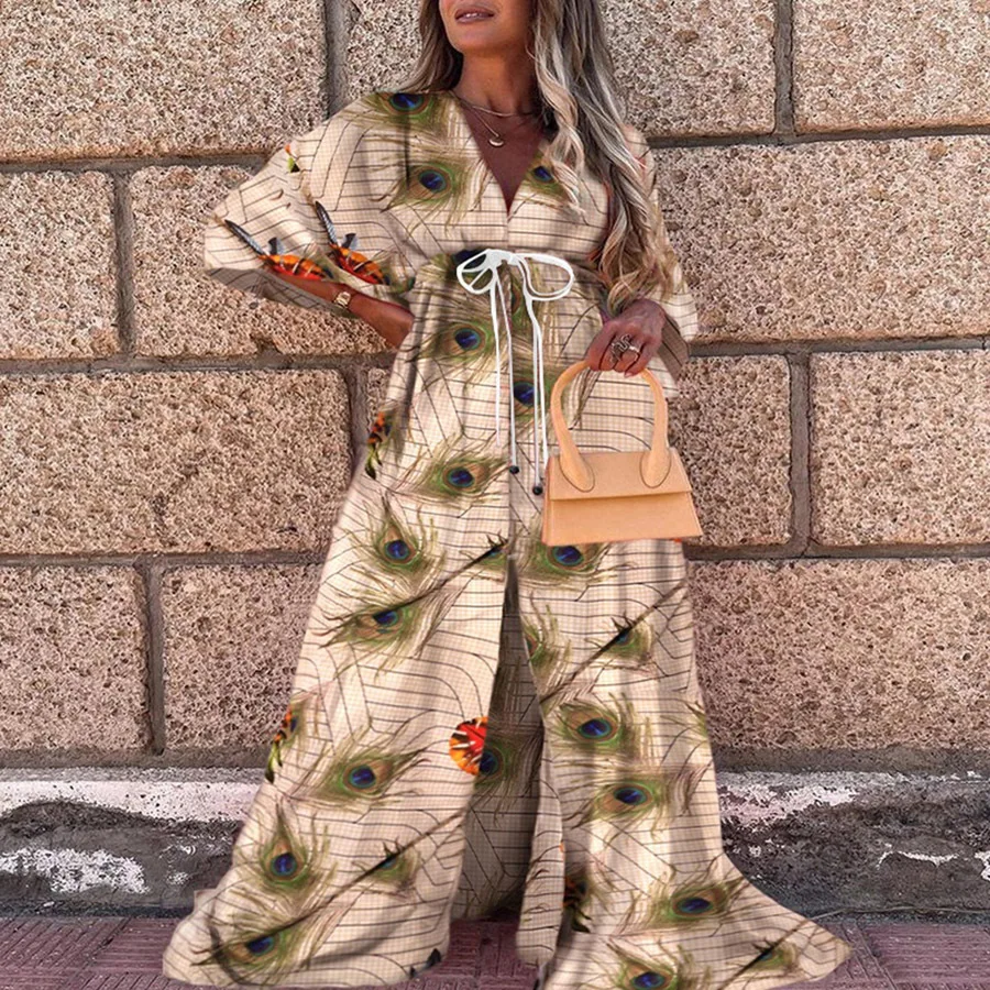 Женское платье с глубоким V-образным вырезом расклешенным рукавом | Женская