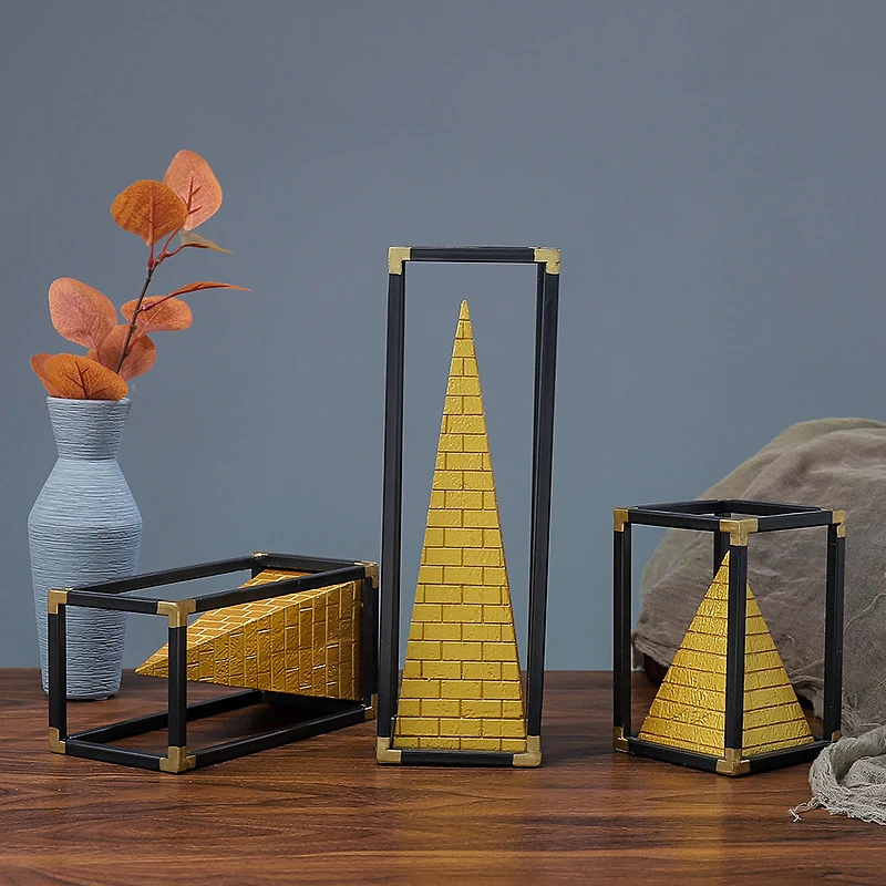 

Creative Design Pyramid Resin Decoration Creative Home Living Room Wine Cabinet Porch Decoration Photo Props Ornaments