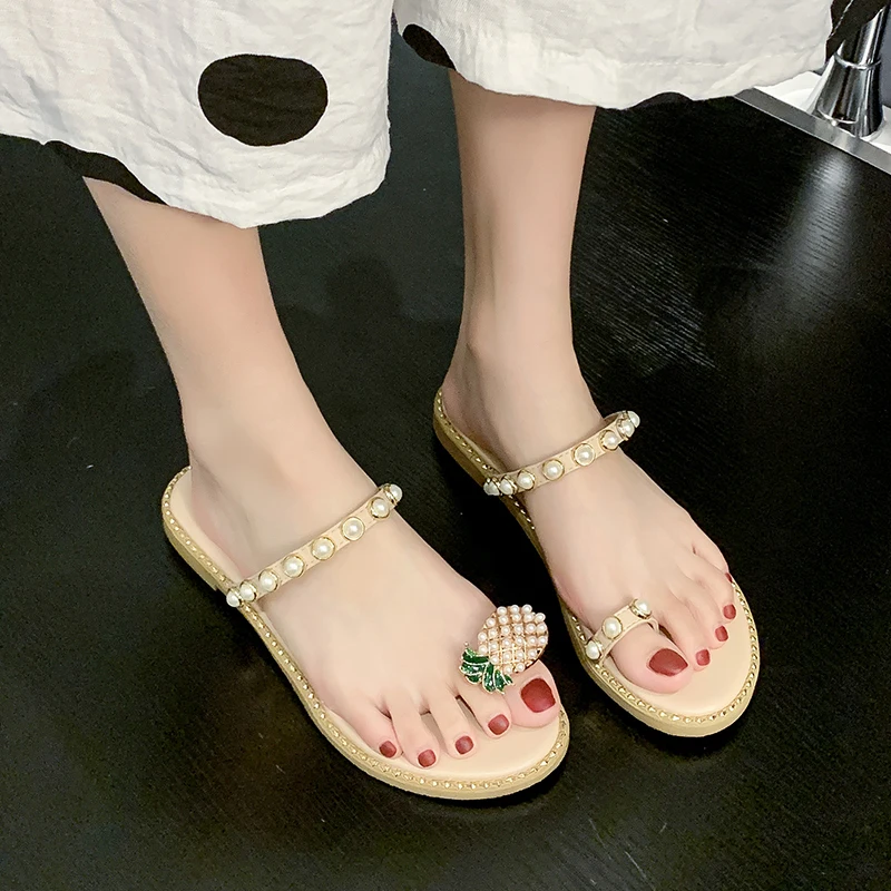 

Shoes Slippers Women Summer Shale Female Beach Low Luxury Slides Rubber Flip Flops Pantofle Sabot Soft Flat Designer Hawaiian