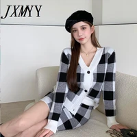 jxmyy 2021 spring and autumn korean version of the new fashion v neck plaid knitted cardigan high waist bag hip skirt suit