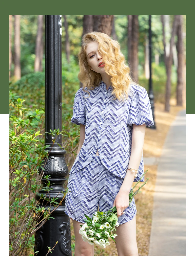 

Jumpsuit Female Summer Plaid Floral Two-piece Suit Puff Sleeve High Waist Shorts Fashion Thin New