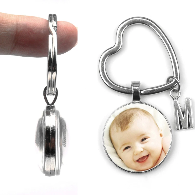 

Personalizeds pendant Double-sided round Photo Baby Child Dad Family Portrait Keychain Mom Brother Heart shaped Private Custom