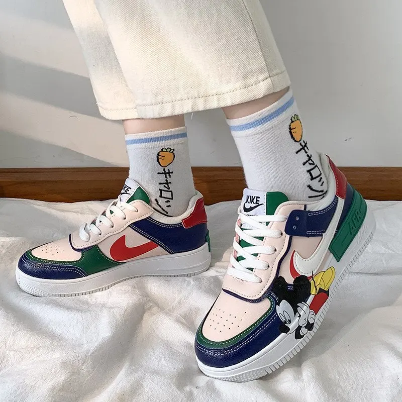 Детские Нескользящие кроссовки с мягкой подошвой и мультяшными героями Диснея