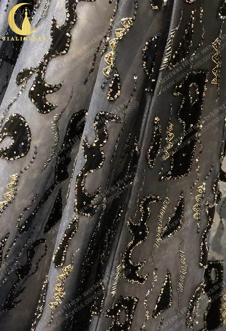 Рисунок 6 - Реальные Фотографии Zuhair Murad