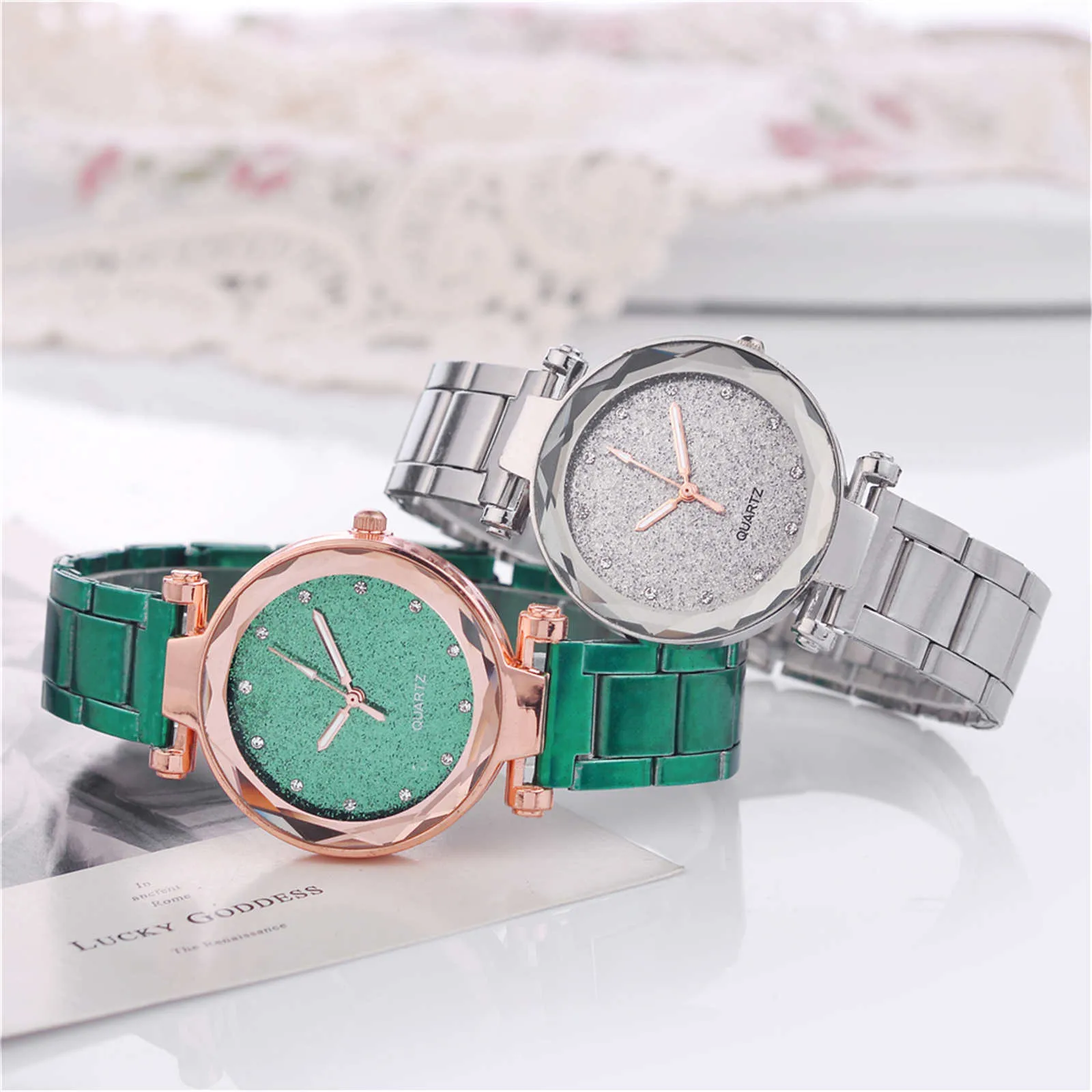 

Luxury Women Watches Magnetic Starry Sky Female Clock Quartz Wristwatch Fashion Ladies Wrist Watch Reloj Mujer Relogio Feminino