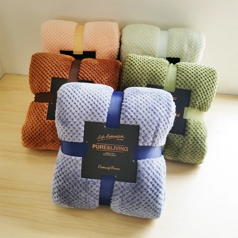 

Super Soft Blanket Flannel Aircraft Sofa Office Children Blanket Towel Travel Fleece Mesh Portable Car Travel Cover Blanket