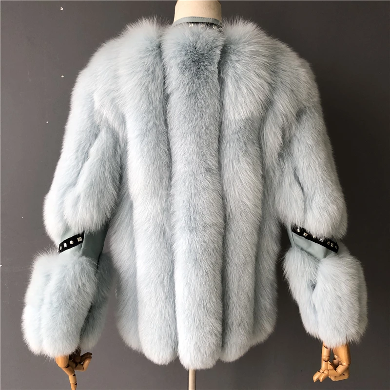 

Warm Windproof Luxury women's Winter Real Fur Coat Classic Striped Thicken Plush Natural Fox Fur Coats with Rivet
