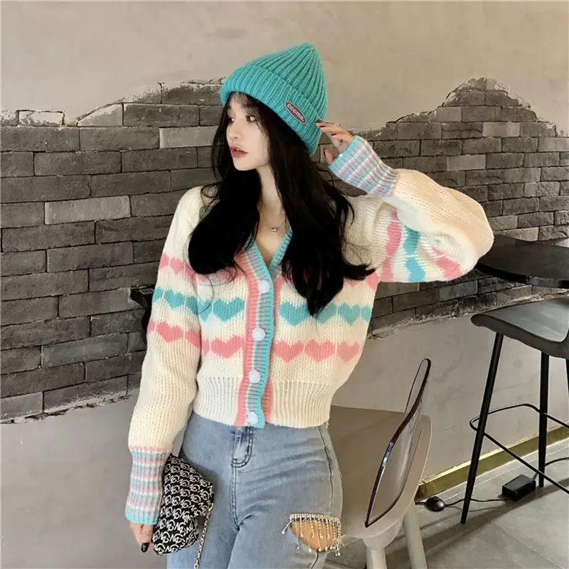 

V-Neck Knit Cardigan Sweater Women Cute Love Printed Autumn Winter Short Coat Long Sleeve Slim Knitwear 90017-1