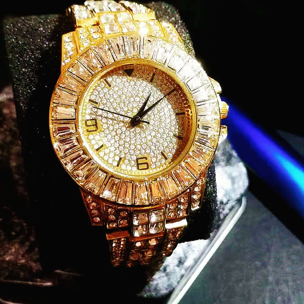 Watches for Men Luxury Hiphop Full Iced Out Watches Hip hop Ropper Gold Rhinestone Quartz Square Wristwatch Relogio Masculino