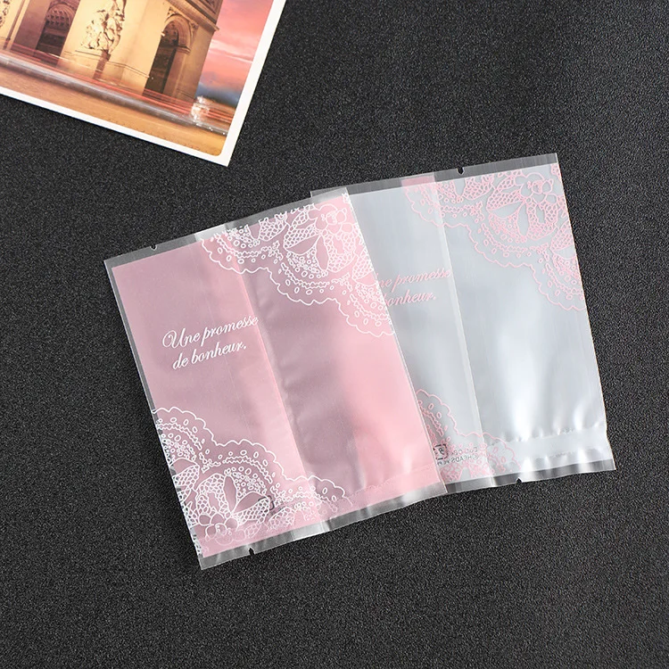 

High grade printing frosted translucent machine sealed bag moon cake cookies egg yolk crisp biscuit packaging bag customized