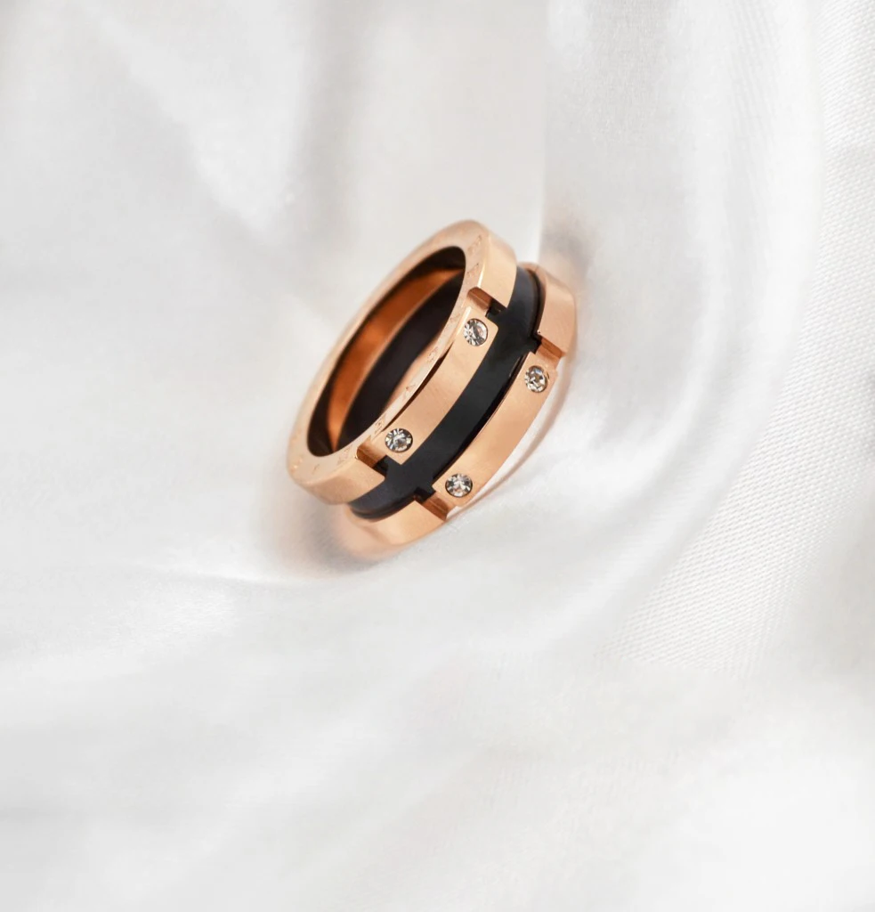 Универсальное кольцо Стразы с выемкой для женщин из титановой стали цвета