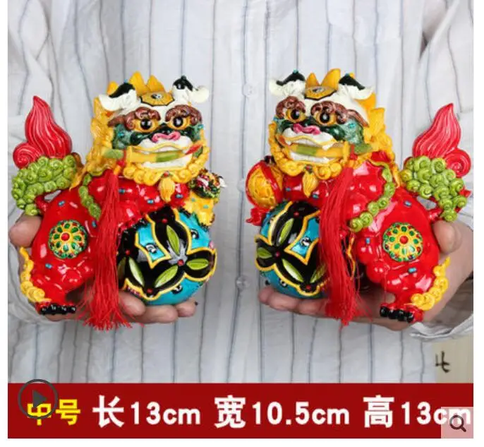 butlers Festive linnet Taiwan cross-fingered colorful pottery lion bit sword put on pieces a pair household decorative | Дом и сад